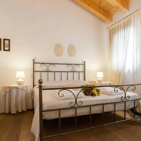 Al Piccolo Clarin מלון דירות