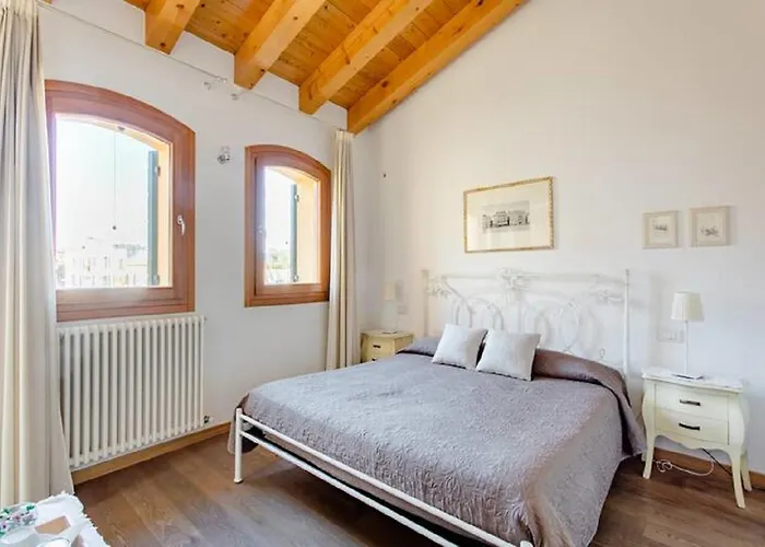 一个小号角度假屋 公寓式酒店 梅斯特雷