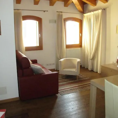 Al Piccolo Clarin Apart Otel